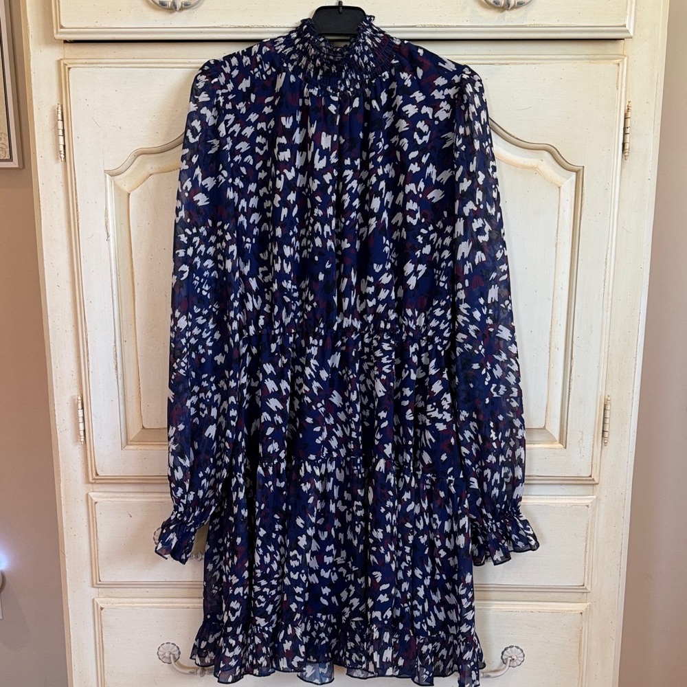 Elegant Long Sleeve Patterned Dress
